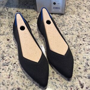 Rothy’s The Point in Black Solid Shoes
Brand new/never worn!